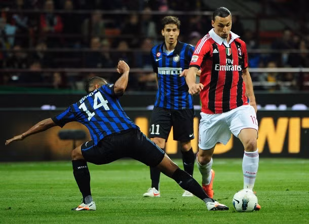 Zlatan Ibrahimovic đưa trận đấu trở lại vạch xuất phát