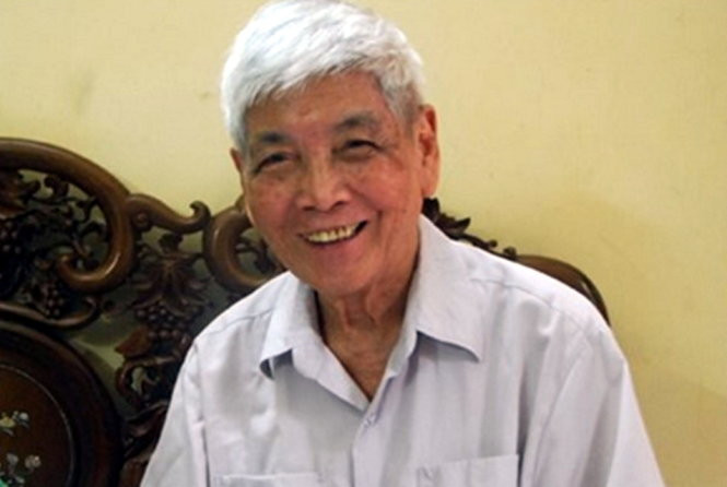 Nhà thơ Việt Phương. Ảnh: ngaynay.vn