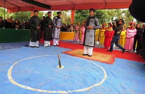 Đi tìm nguyên nhân “chẳng quốc gia nào giống như chúng ta” ảnh 6