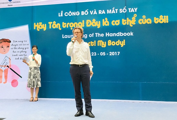 Ông Pereric Hogberg, Đại sứ Thụy Điển tại Việt Nam phát biểu tại sự kiện.(Ảnh: Vương Thủy) Ông Pereric Hogberg, Đại sứ Thụy Điển tại Việt Nam phát biểu tại sự kiện.(Ảnh: Vương Thủy)
