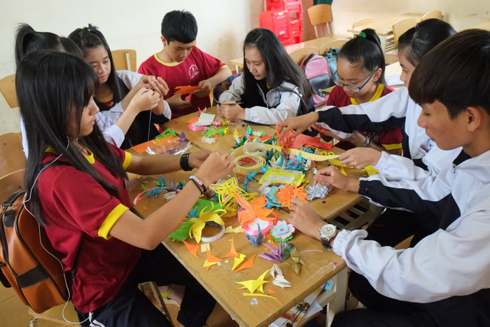 Hoạt động trải nghiệm sáng tạo. (Ảnh: thptlocphat.edu.vn) Hoạt động trải nghiệm sáng tạo. (Ảnh: thptlocphat.edu.vn)