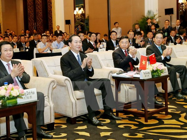 Chủ tịch nước Trần Đại Quang (giữa). (Ảnh: Nhan Sáng/TTXVN) Chủ tịch nước Trần Đại Quang (giữa). (Ảnh: Nhan Sáng/TTXVN)