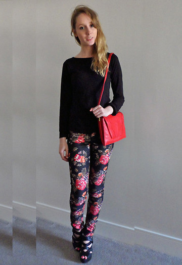 2. Họa tiết in hoa 2. Họa tiết in hoa