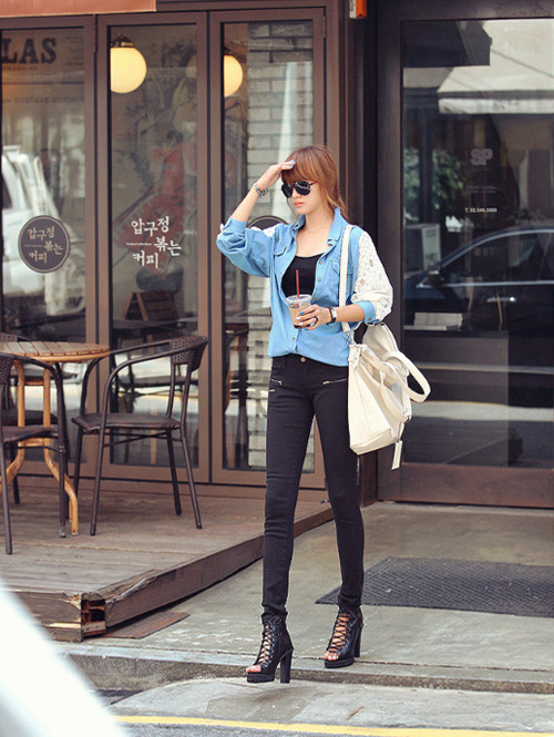 Nhớ mix chúng với những đôi giày cao gót để tăng thêm sự hấp dẫn cho vòng 3 của bạn... Nhớ mix chúng với những đôi giày cao gót để tăng thêm sự hấp dẫn cho vòng 3 của bạn...