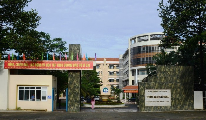 Trường Đại học Đồng Nai (ảnh minh họa từ Facebook nhà trường) truongdhdongnaifbtr.jpg