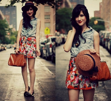 Một chiếc mũ cói xinh xắn cùng phụ kiện đi kèm hợp lý, trông bạn sẽ chẳng thể xinh xắn được hơn như thế nữa. Một chiếc mũ cói xinh xắn cùng phụ kiện đi kèm hợp lý, trông bạn sẽ chẳng thể xinh xắn được hơn như thế nữa.