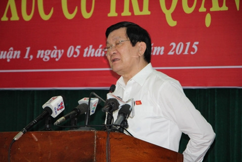 Chủ tịch nước Trương Tấn Sang phát biểu với cử tri Q.1, TP.HCM (ảnh: T.Q) Chủ tịch nước Trương Tấn Sang phát biểu với cử tri Q.1, TP.HCM (ảnh: T.Q)