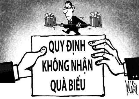 Cần có văn bản quy định về việc không nhận quà biếu tặng từ doanh nghiệp. (Ảnh minh họa trên Tạp chí Tổ chức Nhà nước) Cần có văn bản quy định về việc không nhận quà biếu tặng từ doanh nghiệp. (Ảnh minh họa trên Tạp chí Tổ chức Nhà nước)