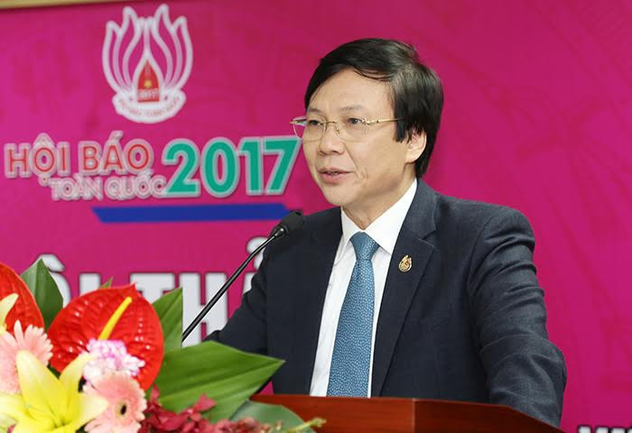 Nhà báo Hồ Quang Lợi - Phó Chủ tịch Thường trực Hội Nhà báo Việt Nam phát biểu khai mạc Hội thảo. Nhà báo Hồ Quang Lợi - Phó Chủ tịch Thường trực Hội Nhà báo Việt Nam phát biểu khai mạc Hội thảo.
