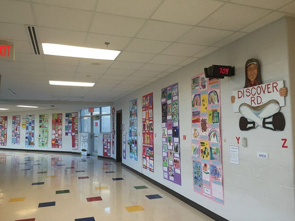 Ở Mỹ, không có khái niệm học trái tuyến.