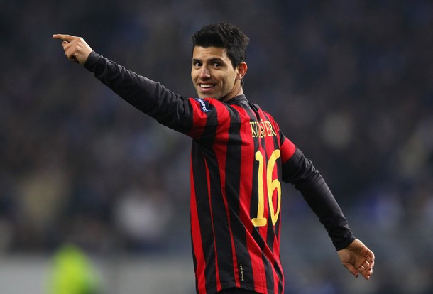 Aguero nâng tỷ số lên 2-1 cho Manchester City Aguero nâng tỷ số lên 2-1 cho Manchester City