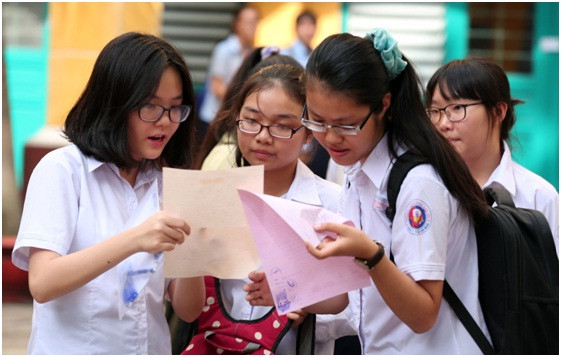 MobiFone chủ động nhắn tin miễn phí tới tất cả thí sinh dự thi trung học phổ thông quốc gia 2017 sử dụng thuê bao của mạng MobiFone. MobiFone chủ động nhắn tin miễn phí tới tất cả thí sinh dự thi trung học phổ thông quốc gia 2017 sử dụng thuê bao của mạng MobiFone.