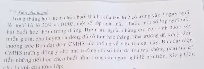 Phiếu xin ý kiến được nhận định là mang tính chất “triệt buộc” đối với cha mẹ học sinh. (Ảnh: Ngọc Huỳnh)
