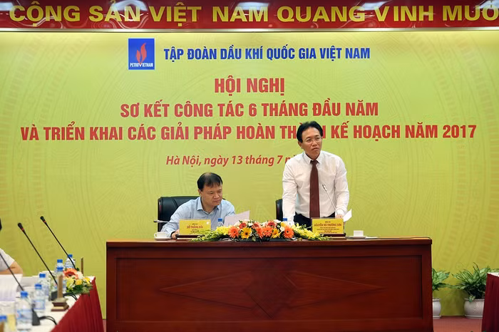 Lãnh đạo Bộ Công Thương và Tập đoàn Dầu khí Việt Nam chủ trì Hội nghị.