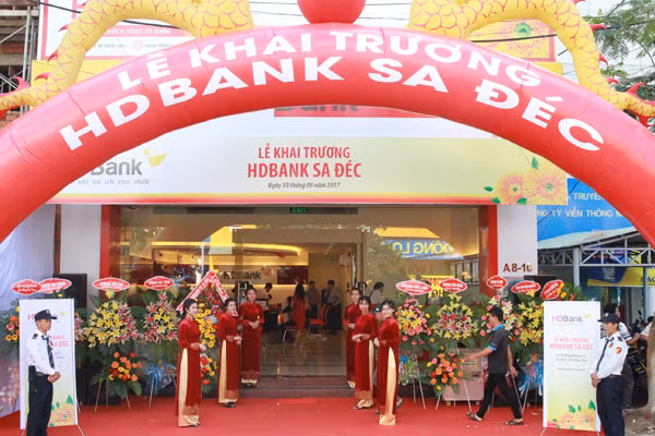 Trước đó, trong tháng 6/2017 HDBank Sa Đéc - Đồng Tháp cũng vừa mới khai trương.