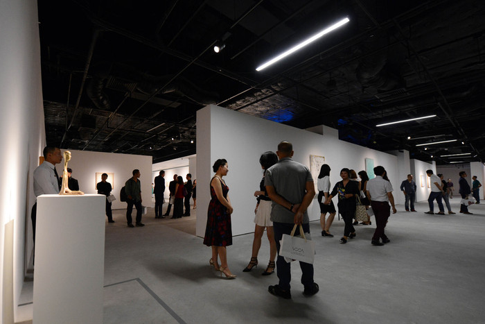 Chỉ sau 15 ngày mở cửa, triển lãm TỎA của VCCA đã đón tổng số: 33.318 lượt khách, trung bình 2.221 lượt khách/ngày.