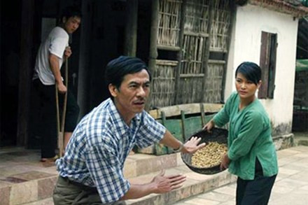 Một cảnh trong phim Ma làng