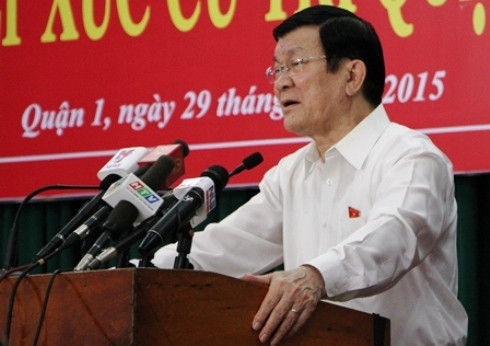 Chủ tịch nước Trương Tấn Sang phát biểu với cử tri Q.1, TP.HCM (ảnh: Báo dân trí) Chủ tịch nước Trương Tấn Sang phát biểu với cử tri Q.1, TP.HCM (ảnh: Báo dân trí)