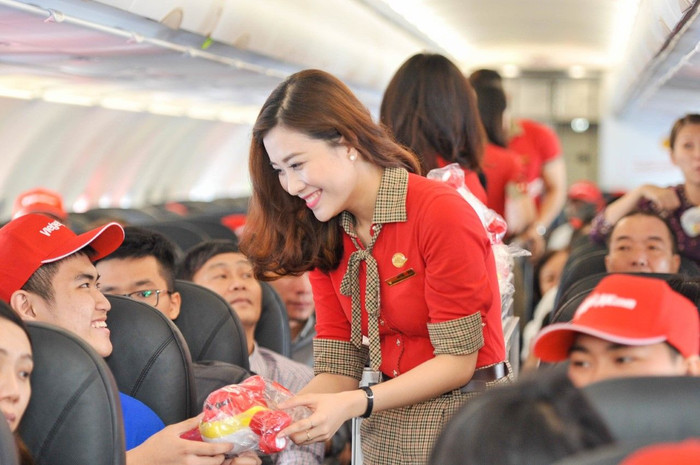 Để thuận tiện cho cổ động viên Việt Nam đi cổ vũ cho đội tuyển U23 Việt Nam, Vietjet đã mở thêm 2 đường bay thẳng từ Thành phố Hồ Chí Minh đi Thường Châu (Trung Quốc). Ảnh: Vietjet.