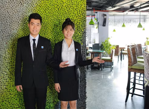 Việt Nam thiếu 620.000 lao động ngành du lịch, khách sạn vào năm 2025 ảnh 3 Việt Nam thiếu 620.000 lao động ngành du lịch, khách sạn vào năm 2025 ảnh 3