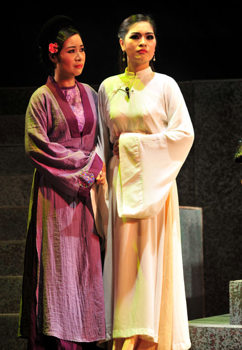 Ở trong vở diễn này, ngoài phản ánh công lao to lớn của Nguyễn Công Trứ trong việc dẹp loạn, đánh giặc còn ca ngợi công lao xây đê lấn biển, lập ấp góp phần mở mang bờ cõi. Ở trong vở diễn này, ngoài phản ánh công lao to lớn của Nguyễn Công Trứ trong việc dẹp loạn, đánh giặc còn ca ngợi công lao xây đê lấn biển, lập ấp góp phần mở mang bờ cõi.