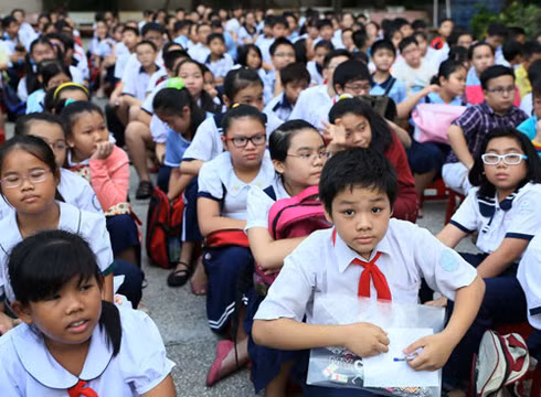 Học sinh tham gia làm bài khảo sát năng lực tiếng Anh lớp 6 ở Trường Trần Đại Nghĩa (ảnh: TNO) Học sinh tham gia làm bài khảo sát năng lực tiếng Anh lớp 6 ở Trường Trần Đại Nghĩa (ảnh: TNO)