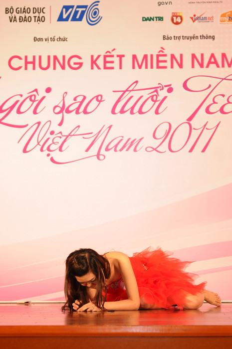 Một số tiết mục trình diễn tài năng của các thí sinh. Một số tiết mục trình diễn tài năng của các thí sinh.