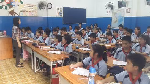 Học sinh Trường tiểu học Bành Văn Trân, quận Tân Bình trong giờ học (ảnh minh họa: P.L)