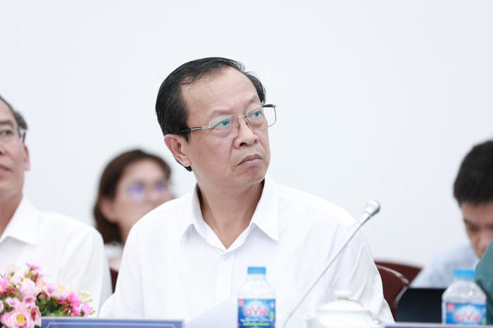 Thứ trưởng Bộ Giáo dục và Đào tạo Phạm Ngọc Thưởng (ảnh: VNUHCM) VUHAIQUANb.jpg