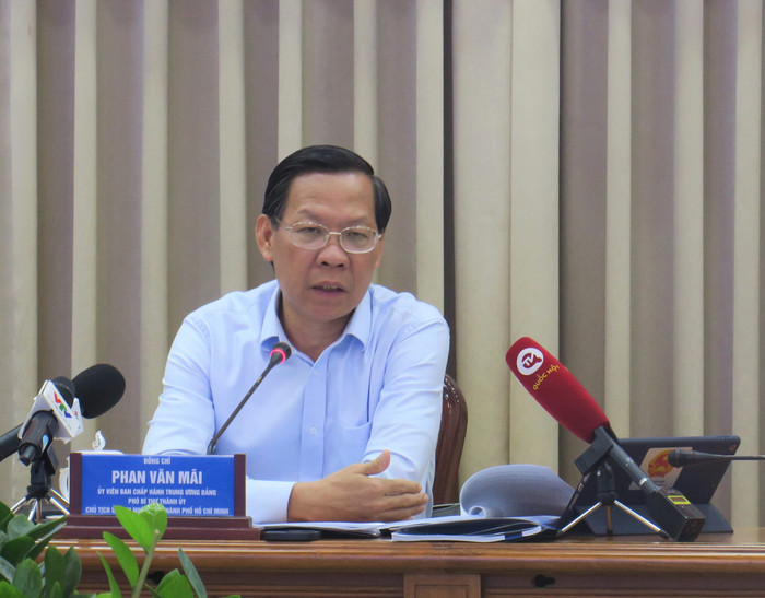 Ông Phan Văn Mãi - Chủ tịch Ủy ban Nhân dân Thành phố Hồ Chí Minh (ảnh: Minh Hiệp) ongMai.jpg