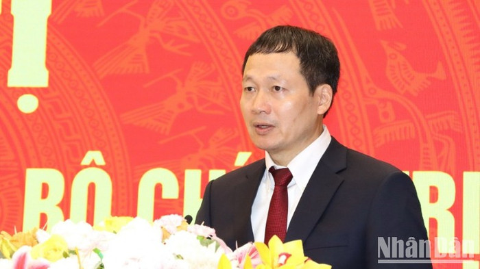 Đồng chí Vũ Hồng Văn, Bí thư Tỉnh ủy Đồng Nai phát biểu nhận nhiệm vụ. Đồng chí Vũ Hồng Văn, Bí thư Tỉnh ủy Đồng Nai phát biểu nhận nhiệm vụ.