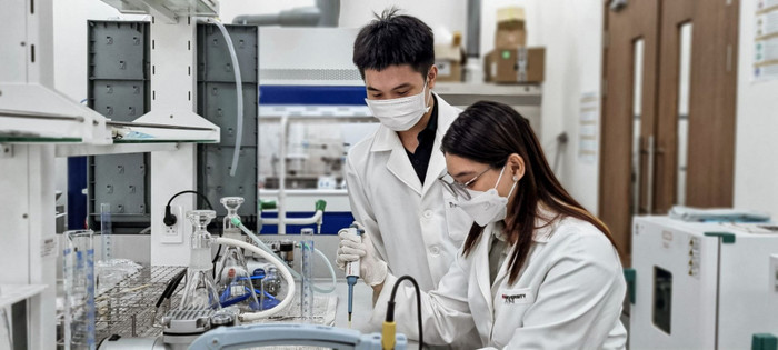 Trung tâm Khoa Học Vật Liệu Kỹ Thuật Số (DMS Lab) tại VinUni với trang thiết bị tối tân, tích hợp công nghệ tiên tiến với những hiểu biết từ khoa học xã hội, vật liệu kỹ thuật số và năng lượng bền vững. Anh 6.jpg