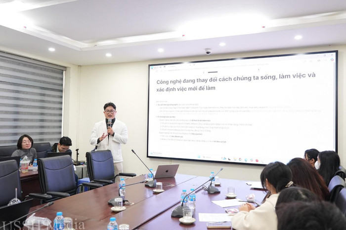 Ông Nguyễn Ngọc Nhân (Giám đốc Công ty Phát triển và Chuyển giao công thức xây dựng đội ngũ No-code tiên phong tại Việt Nam) chia sẻ những ý tưởng, cách tư duy rất mới mẻ về khởi nghiệp. Ông Nguyễn Ngọc Nhân (Giám đốc Công ty Phát triển và Chuyển giao công thức xây dựng đội ngũ No-code tiên phong tại Việt Nam) chia sẻ những ý tưởng, cách tư duy rất mới mẻ về khởi nghiệp.