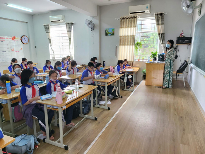 Học sinh Trường trung học cơ sở Huỳnh Khương Ninh, quận 1 trong giờ học (ảnh minh họa: P.L) Học sinh Trường trung học cơ sở Huỳnh Khương Ninh, quận 1 trong giờ học (ảnh minh họa: P.L)