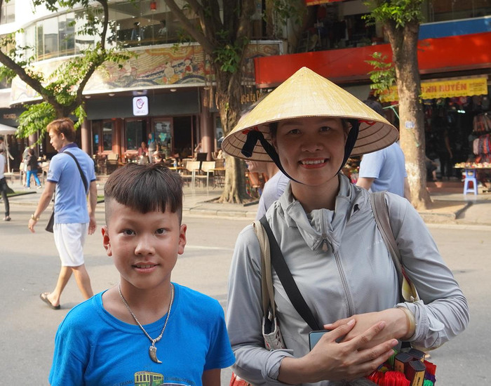 Bé Duy và mẹ Bé Duy và mẹ