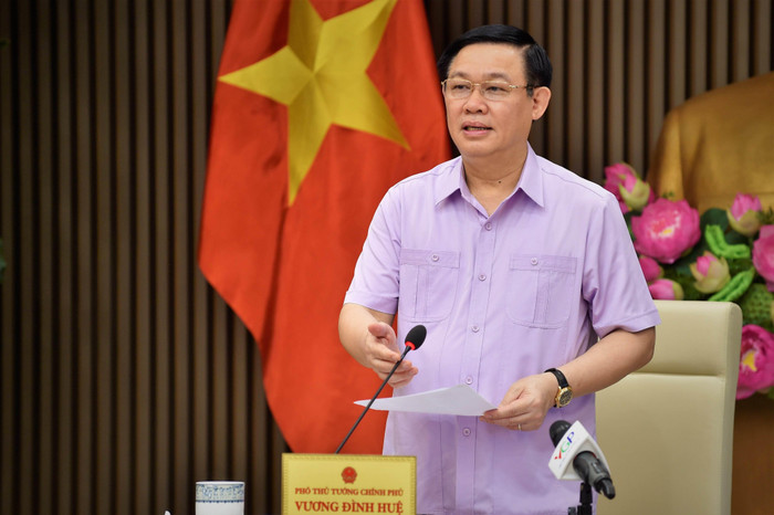 Phó Thủ tướng Vương Đình Huệ - Chủ tịch Ủy ban quốc gia về cơ chế một cửa ASEAN, một cửa quốc gia và tạo thuận lợi thương mại và logistics chủ trì cuộc họp. Ảnh: VGP/Nhật Bắc. Phó Thủ tướng Vương Đình Huệ - Chủ tịch Ủy ban quốc gia về cơ chế một cửa ASEAN, một cửa quốc gia và tạo thuận lợi thương mại và logistics chủ trì cuộc họp. Ảnh: VGP/Nhật Bắc.