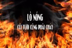 Con người với chiếc bè trên lưng (1)