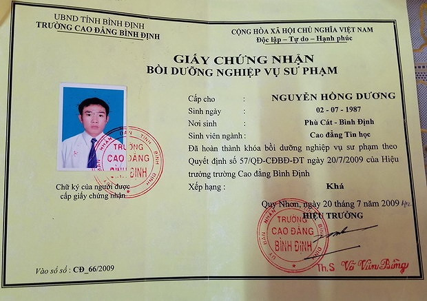 Giấy chứng nhận bồi dưỡng nghiệp vụ sư phạm của Trường Cao đẳng Bình Định cấp không được công nhận. (Ảnh: Tienphong.vn) Giấy chứng nhận bồi dưỡng nghiệp vụ sư phạm của Trường Cao đẳng Bình Định cấp không được công nhận. (Ảnh: Tienphong.vn)