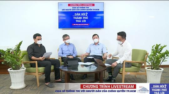 Chương trình "Dân hỏi - Thành phố trả lời" phát sóng trực tiếp vào tối ngày 26/11 (ảnh chụp màn hình) Chương trình "Dân hỏi - Thành phố trả lời" phát sóng trực tiếp vào tối ngày 26/11 (ảnh chụp màn hình)
