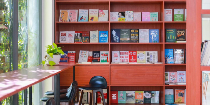 Thư viện với hàng nghìn cuốn sách hay tại Ngôi Nhà Trí Tuệ (ảnh: CTV) Thư viện với hàng nghìn cuốn sách hay tại Ngôi Nhà Trí Tuệ (ảnh: CTV)