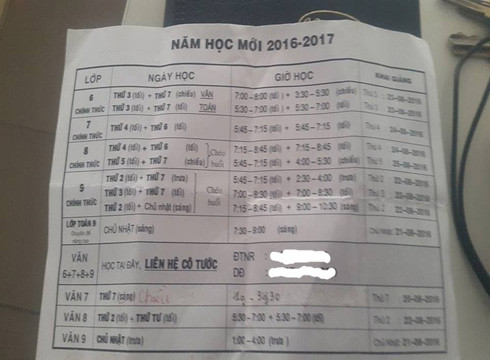 Thời khóa biểu dạy thêm Toán dày đặc tại nhà riêng của thầy V (ảnh: P.L) Thời khóa biểu dạy thêm Toán dày đặc tại nhà riêng của thầy V (ảnh: P.L)