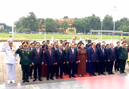Lãnh đạo Đảng, Nhà nước tưởng nhớ Chủ tịch Hồ Chí Minh
