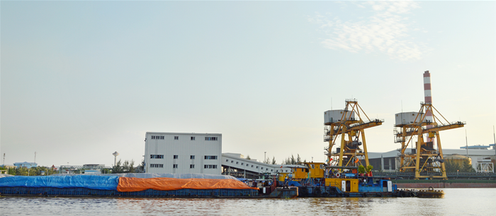 Tổng công ty Vận tải thủy Việt Nam thuộc Bộ Giao thông Vận tải được đại biểu Quốc hội chỉ rõ cổ phần hóa định giá chỉ 327 tỷ đồng, bằng một căn nhà phố cổ. Ảnh: Báo Kiểm toán Tổng công ty Vận tải thủy Việt Nam thuộc Bộ Giao thông Vận tải được đại biểu Quốc hội chỉ rõ cổ phần hóa định giá chỉ 327 tỷ đồng, bằng một căn nhà phố cổ. Ảnh: Báo Kiểm toán