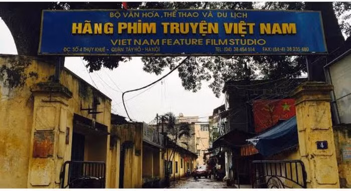 Cổ phần hóa Hãng phim truyện Việt Nam vừa qua đã gây bức xúc cho không chỉ nghệ sĩ mà dư luận cũng lo ngại có dấu hiệu của đại gia đứng sau nhằm lấy đất vàng. Ảnh: Báo Chính phủ.