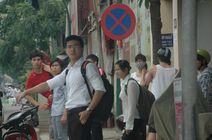 Đọi ai? Đọi ai?