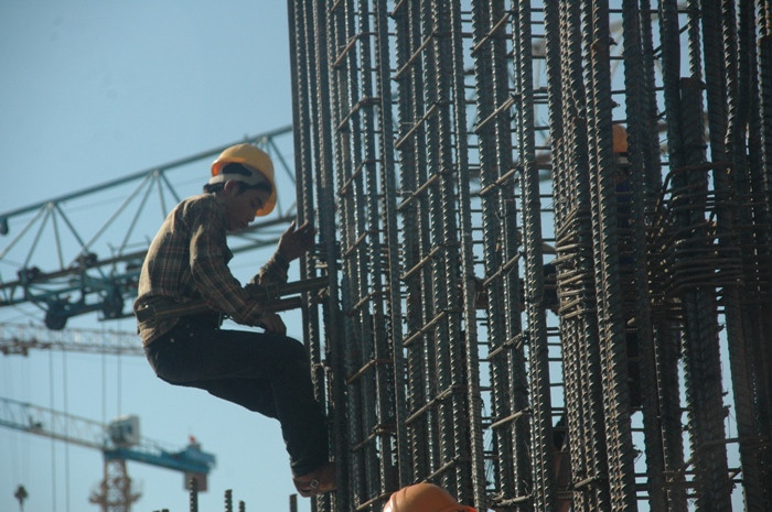 Giá rao bán tại dự án KĐT mới Đại Thanh khá mềm nhưng không phải khách hàng nào cũng dễ dàng mua được khi phải thông qua sàn bất động sản với giá chênh từ 10 – 15 triệu đồng/căn và có thể lên đến giá cao hơn nữa (tùy từng căn). Giá rao bán tại dự án KĐT mới Đại Thanh khá mềm nhưng không phải khách hàng nào cũng dễ dàng mua được khi phải thông qua sàn bất động sản với giá chênh từ 10 – 15 triệu đồng/căn và có thể lên đến giá cao hơn nữa (tùy từng căn).