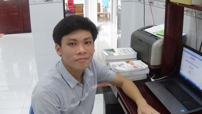 Em Lê Quốc Hưng học sinh lớp 12 chuyên Toán Trường trung học phổ thông chuyên Trần Hưng Đạo - Bình Thuận. (Ảnh: tác giả cung cấp). Em Lê Quốc Hưng học sinh lớp 12 chuyên Toán Trường trung học phổ thông chuyên Trần Hưng Đạo - Bình Thuận. (Ảnh: tác giả cung cấp).