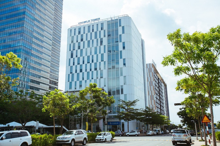 Trụ sở chính công ty Cổ phần Sữa Việt Nam (Vinamilk). Trụ sở chính công ty Cổ phần Sữa Việt Nam (Vinamilk).