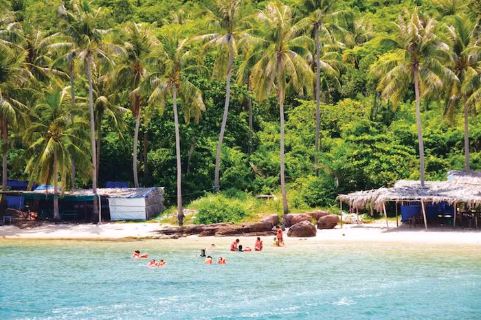 Phú Quốc là địa danh được nhiều du khách yêu thích.