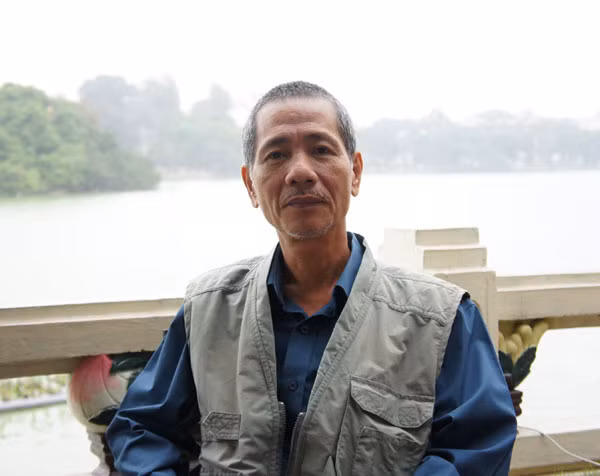 Những trao đổi giữa Nhà biên kịch Lê Chí Trung và Dr Thanh mở ra nhiều tình tiết thú vị.